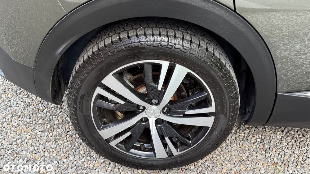 Peugeot 3008 225 e-EAT8 Allure Pack - 40