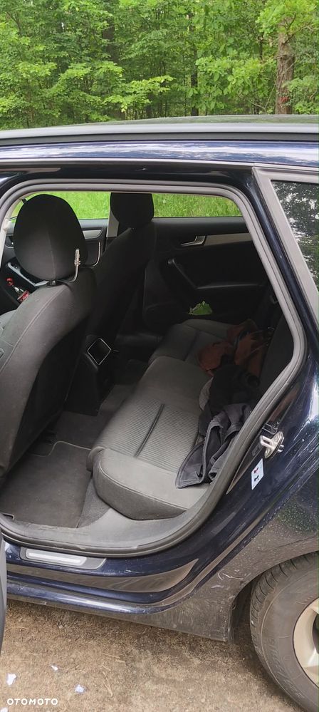 Audi A4 Avant - 5