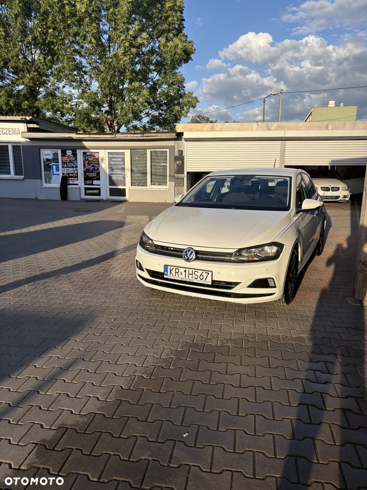 Volkswagen Polo 1.0 TSI Comfortline - 1