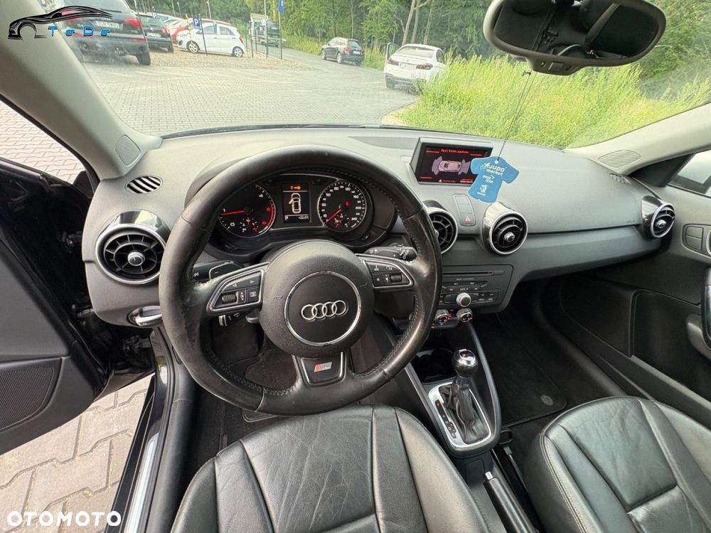 Audi A1 Sportback 1.6 TDI S tronic S line edition m S line Sportpaket - 23