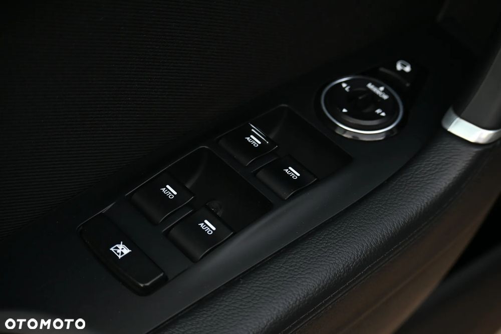 Hyundai i40 1.7 CRDi Premium DCT - 27