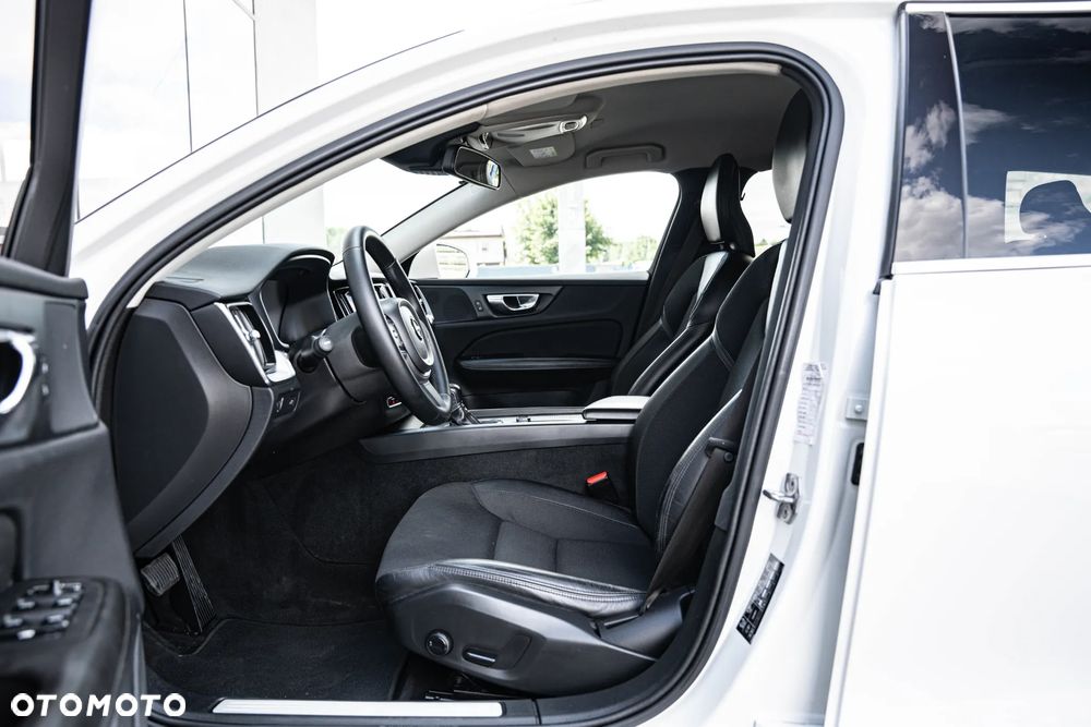 Volvo V60 D3 Geartronic Momentum - 15