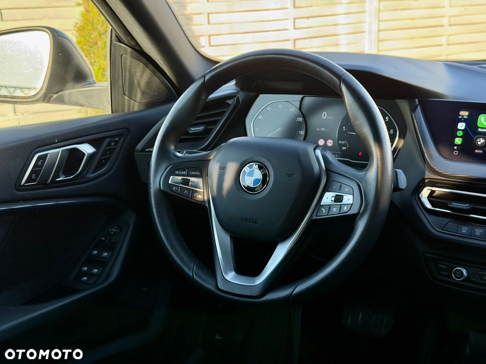 BMW Seria 2 225i xDrive Luxury Line - 7