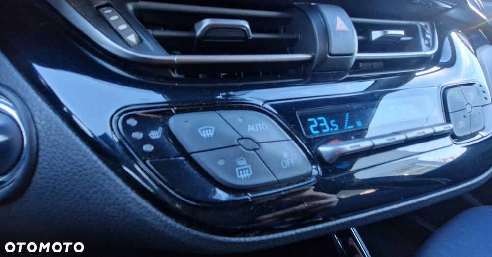 Toyota C-HR 1.2 T Dynamic - 14