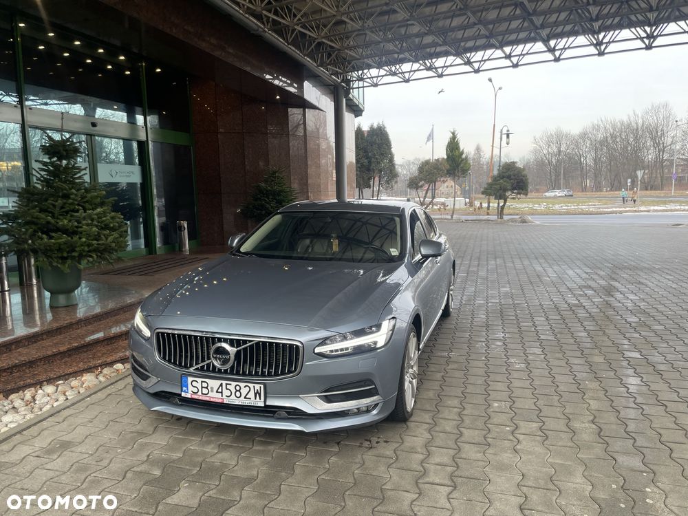 Volvo S90 - 1