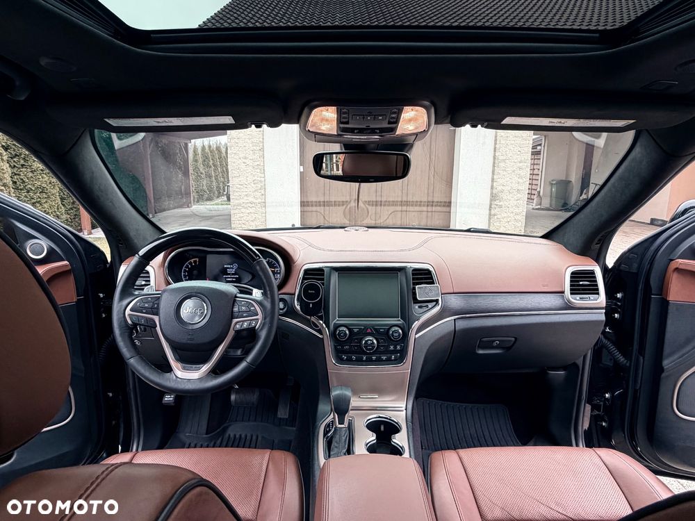 Jeep Grand Cherokee - 19