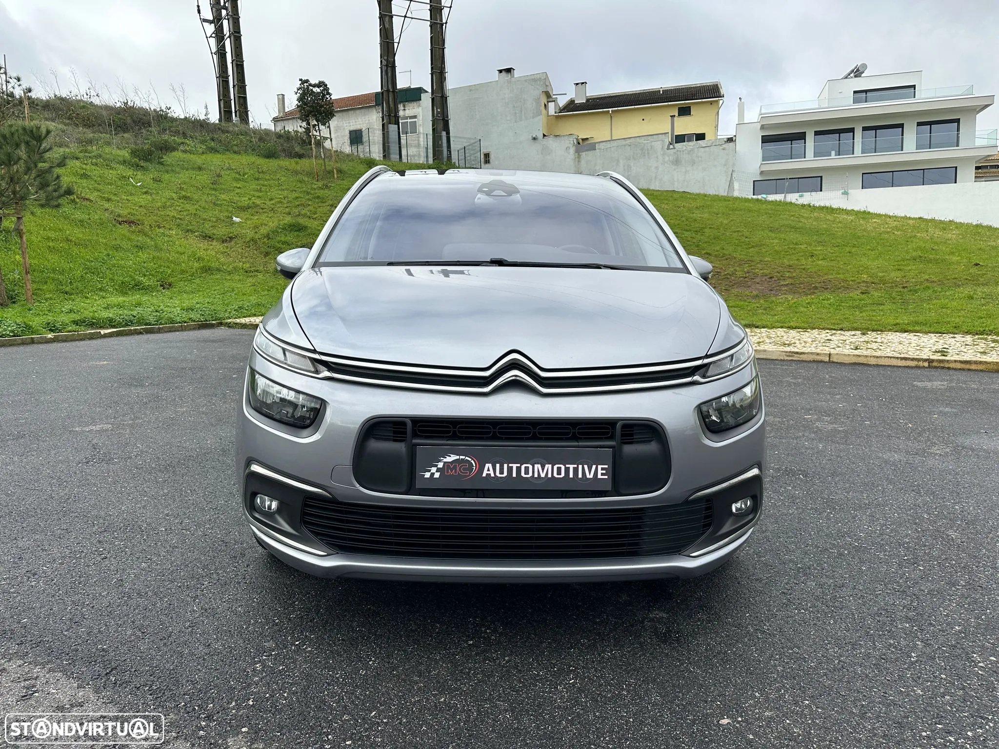 Citroën Grand C4 Spacetourer 1.5 BlueHDi Shine EAT8 - 2