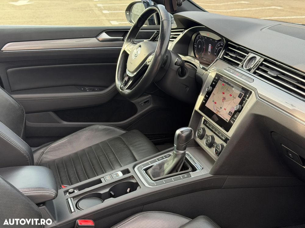 Volkswagen Passat Alltrack 2.0 TDI DSG 4Motion - 10