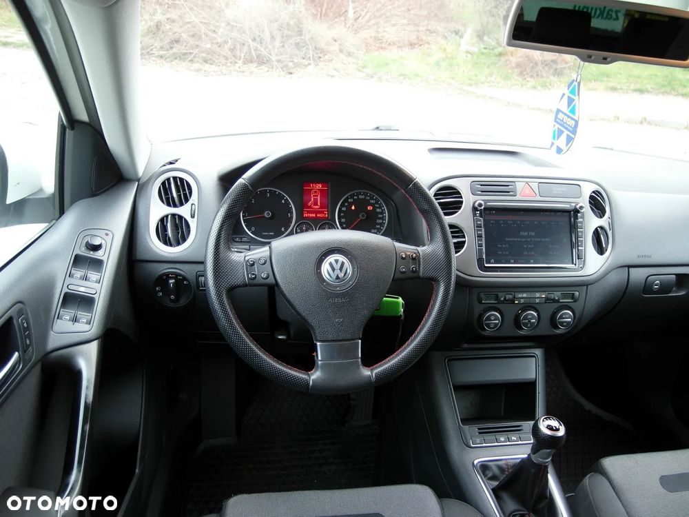 Volkswagen Tiguan 2.0 TDI DPF 4Motion Team - 25