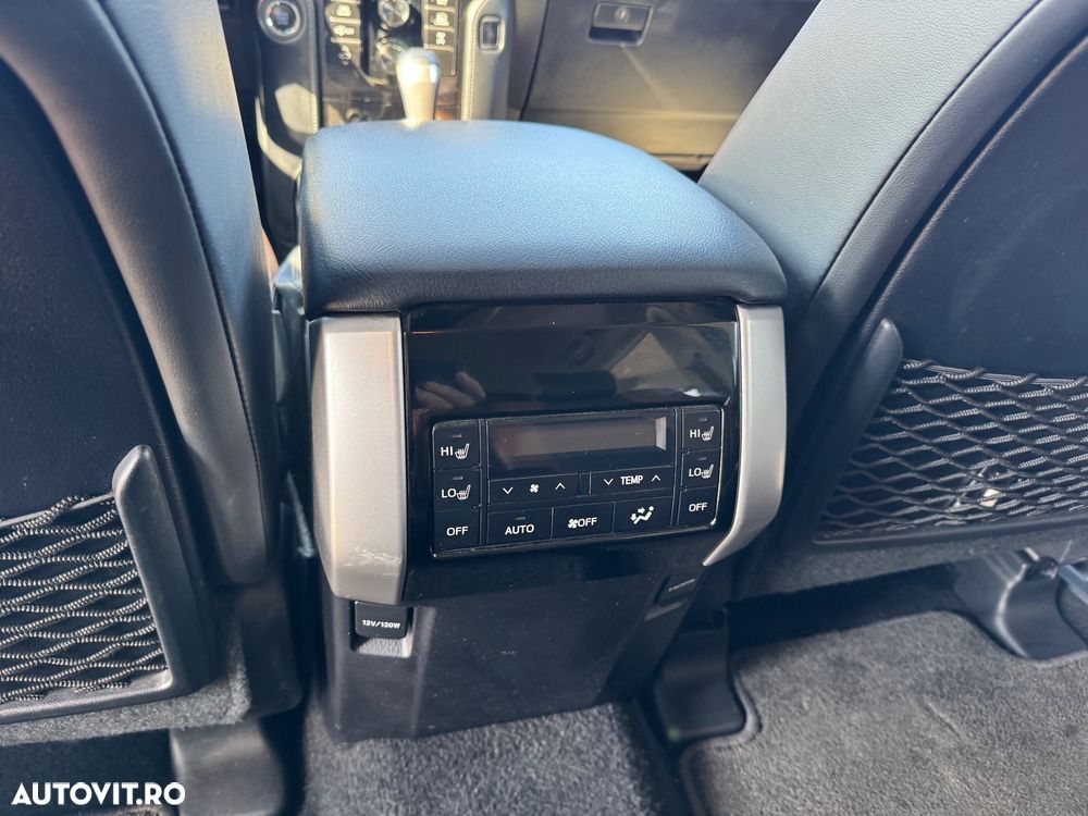 Toyota Land Cruiser 2.8l D-4D 204 CP A/T 7 locuri Luxury AVS Black - 16
