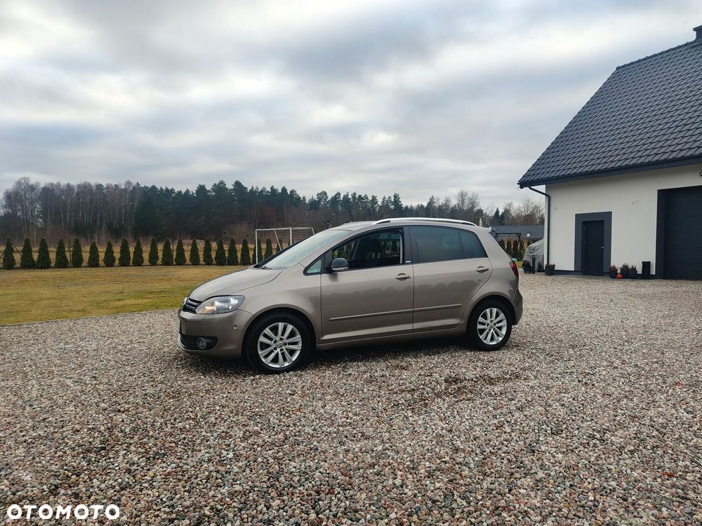 Volkswagen Golf Plus 1.6 TDI DPF Style - 26