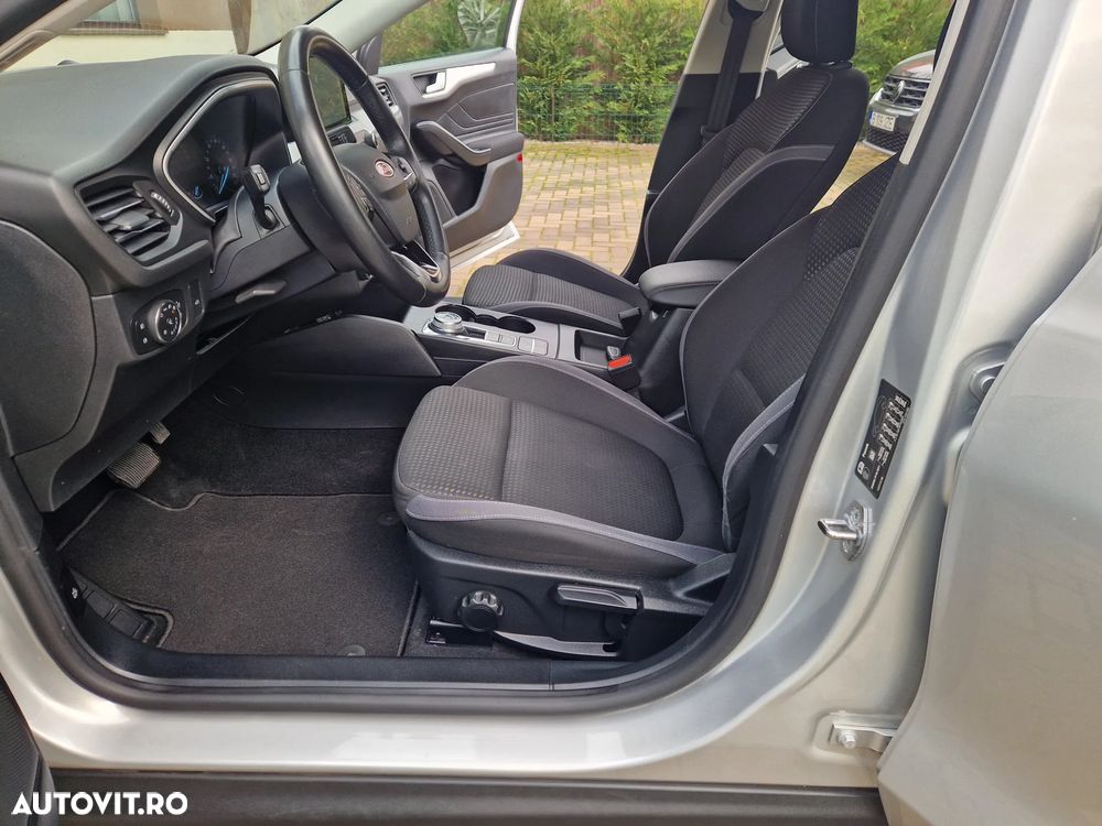 Ford Focus 1.0 EcoBoost Titanium - 17