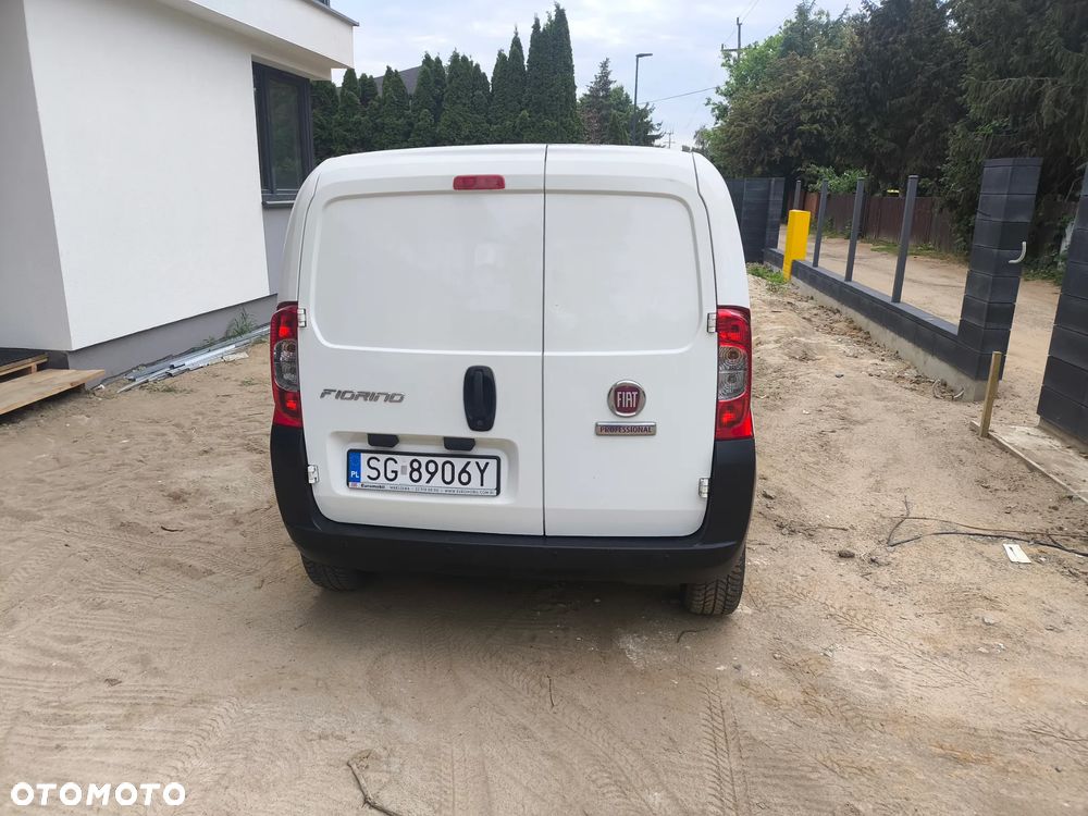 Fiat Fiorino Kombi Base - 13