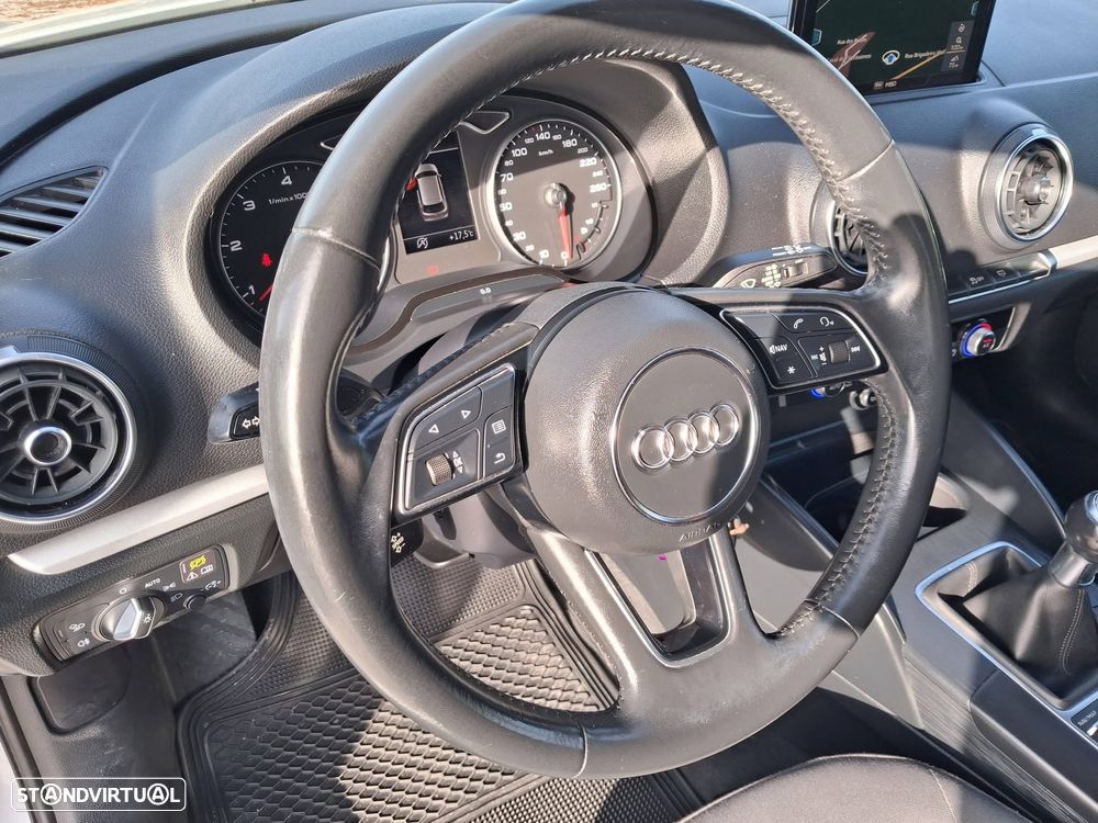 Audi A3 Sportback 1.6 TDI - 15