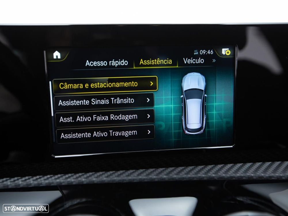 Mercedes-Benz CLA 250 e 8G-DCT - 32