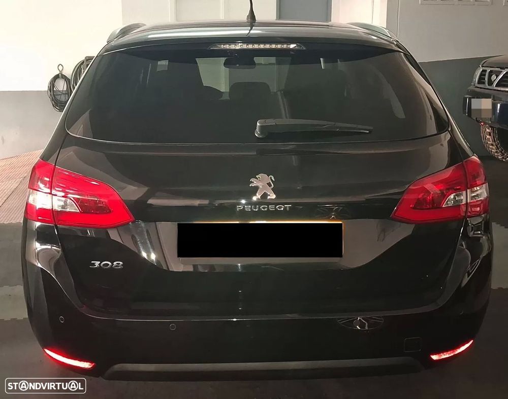 Peugeot 308 SW - 5