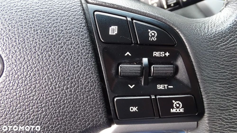 Hyundai Tucson 1.6 GDI BlueDrive Style 2WD - 22