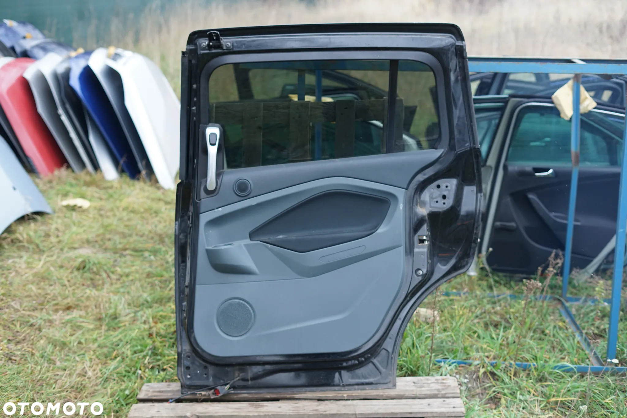 Drzwi tył tylne prawe Ford Grand C-Max Mk.2 FA - 10