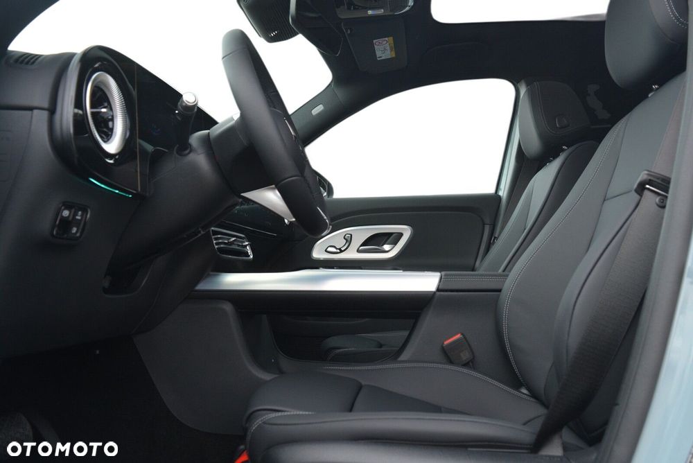 Mercedes-Benz GLB 250+ EQ 85kWh - 8