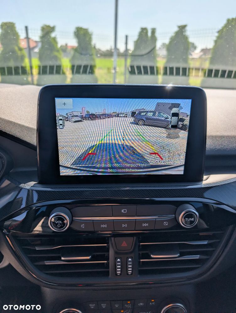 Ford Kuga 2.5 Duratec FHEV ST-LINE - 30