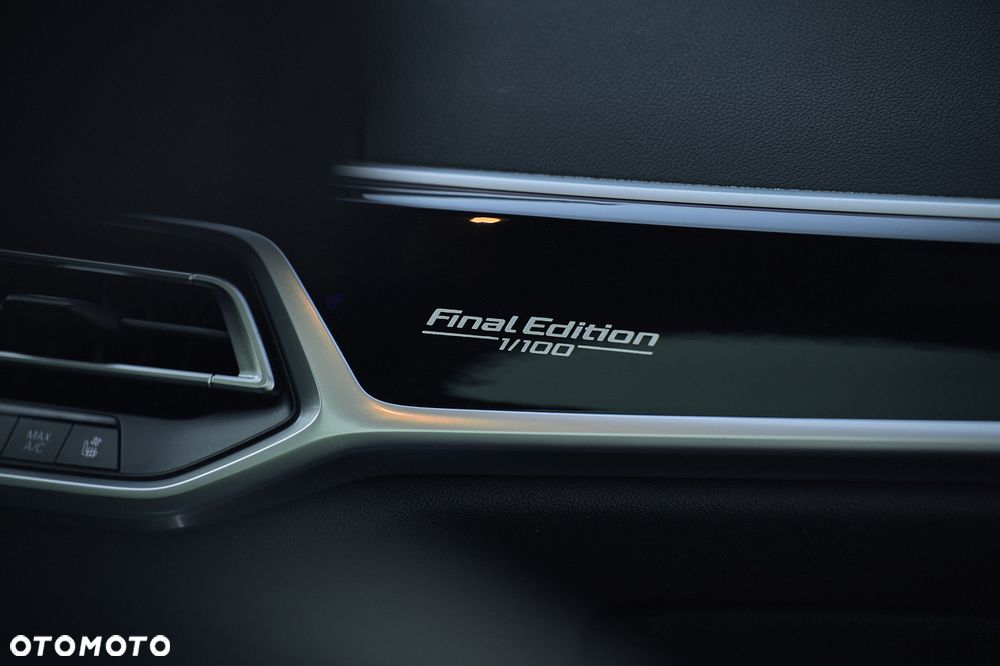 BMW X7 M50d - 32