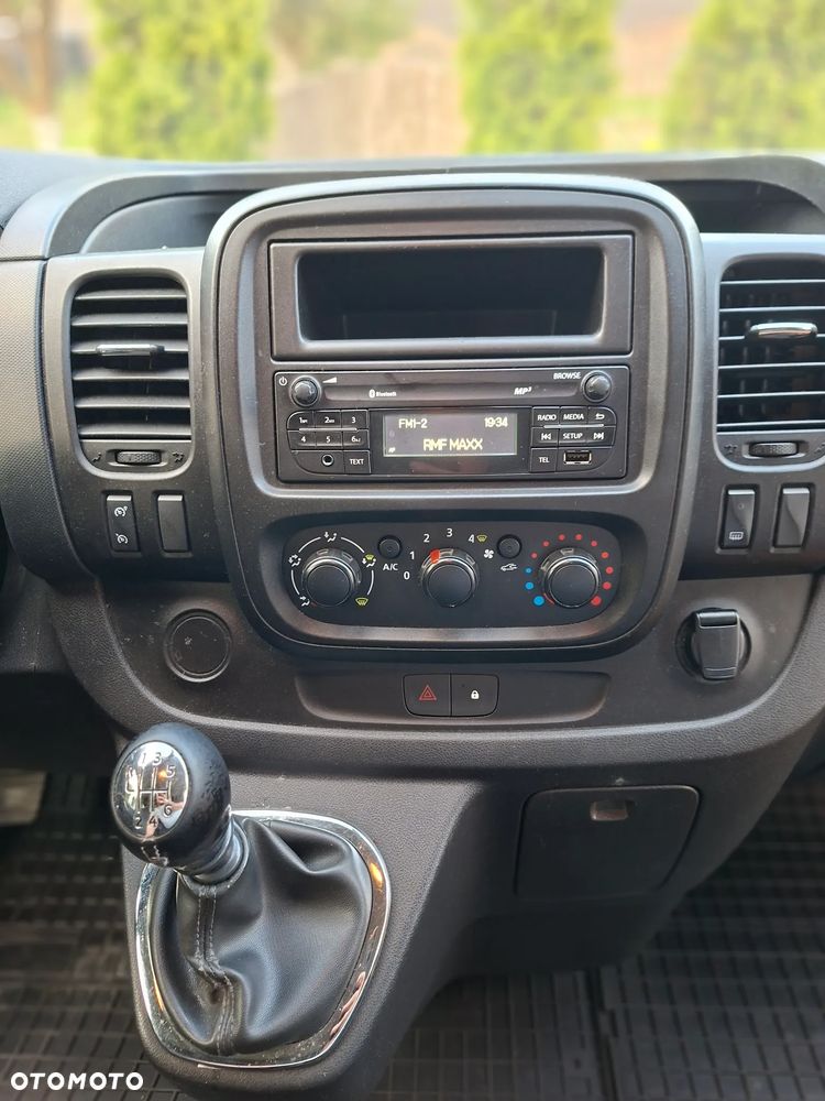 Opel Vivaro L2H1 2,9t Edition - 8