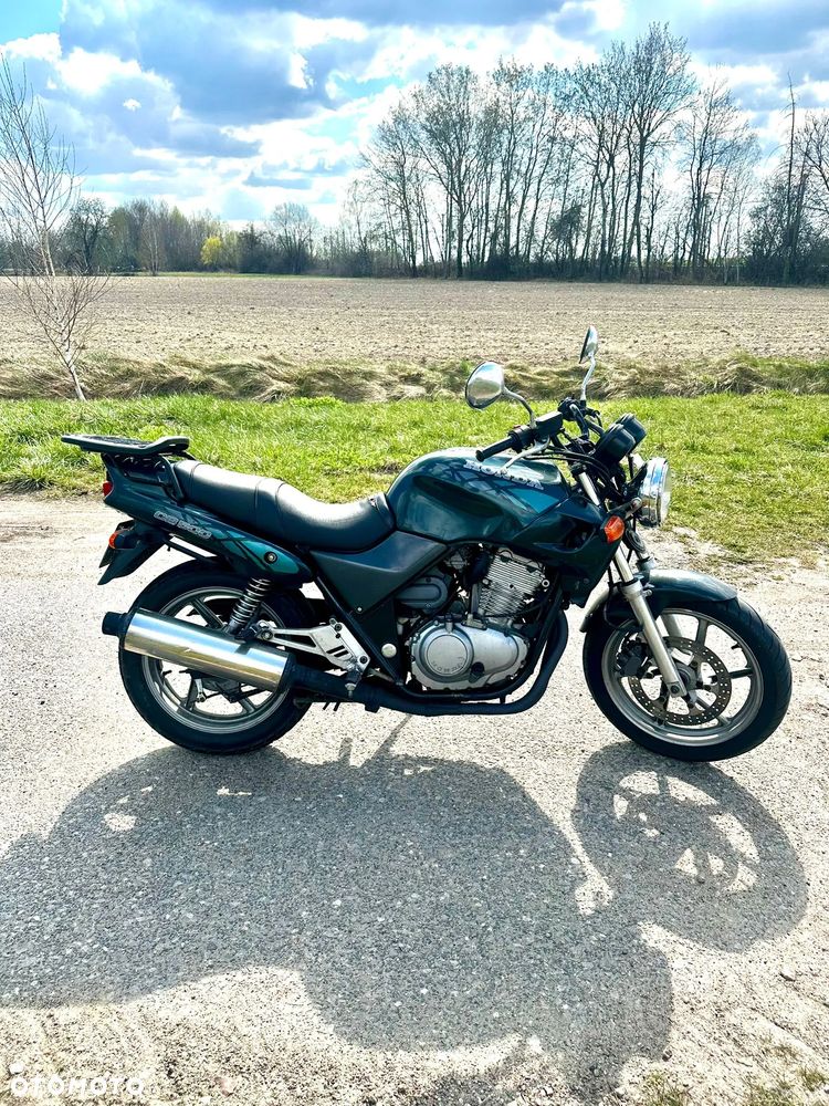 Honda CB - 4