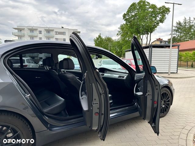 BMW Seria 5 - 8