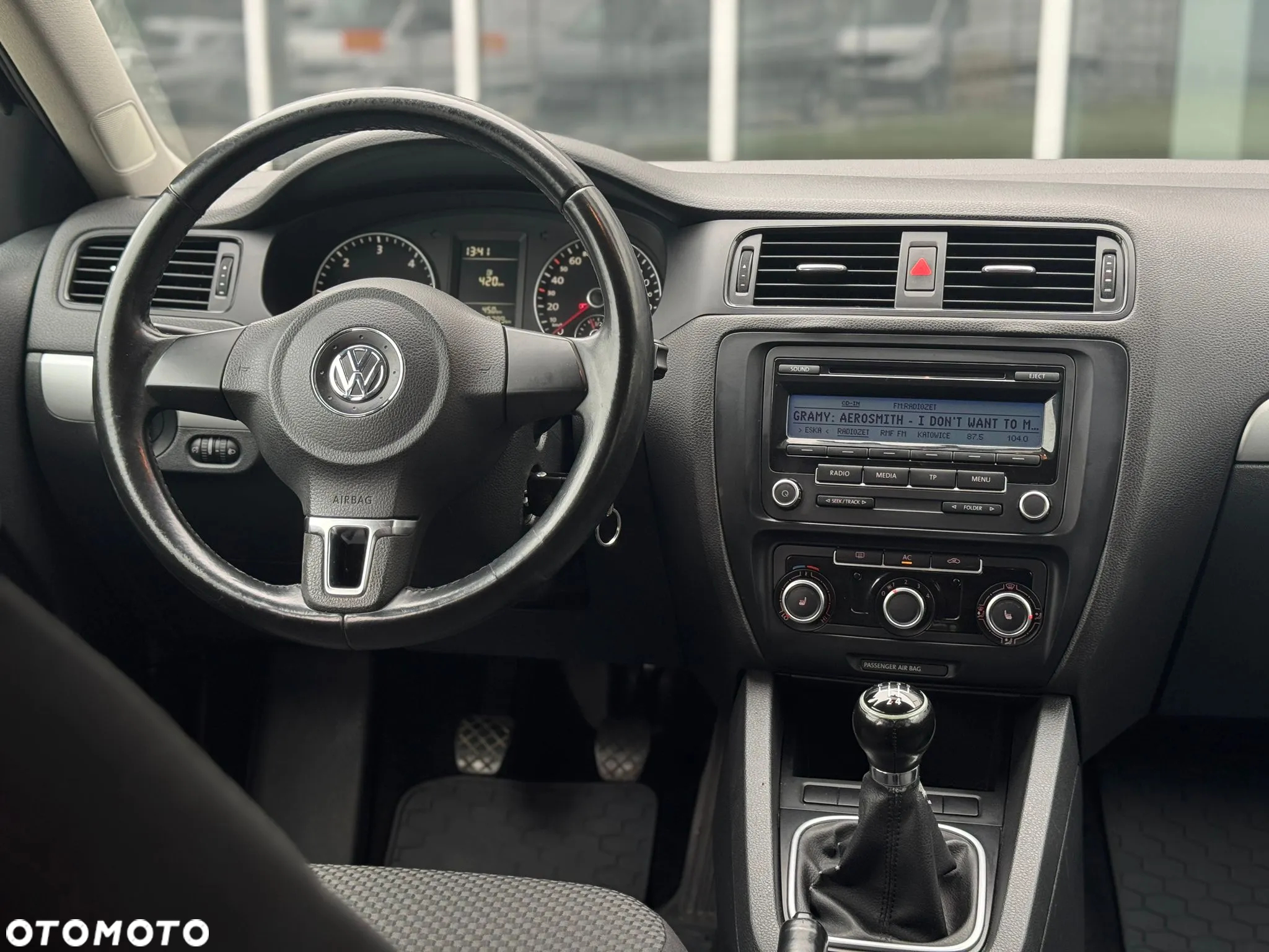 Volkswagen Jetta 1.6 TDI Comfortline - 30