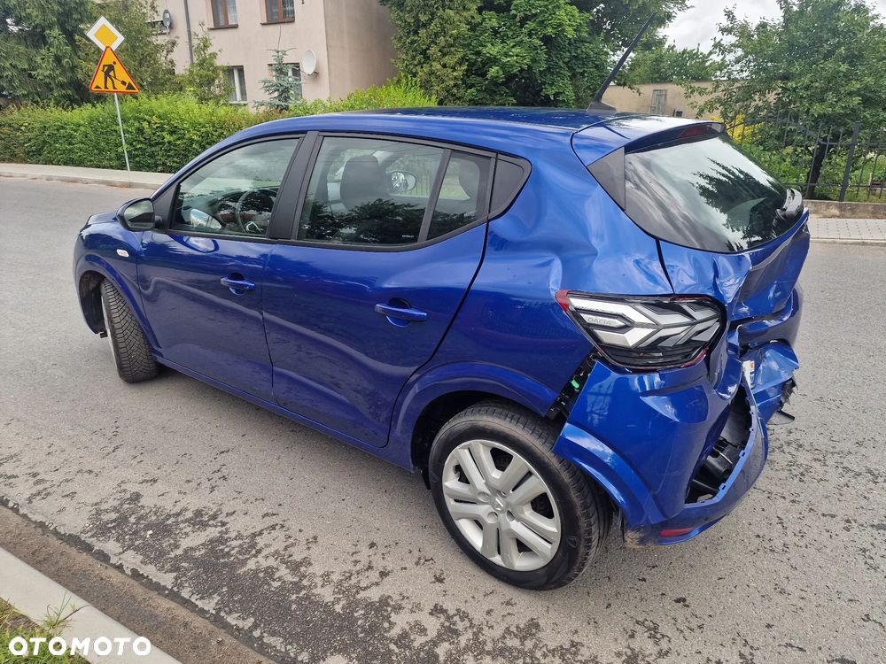 Dacia Sandero SCe 65 Essential - 9