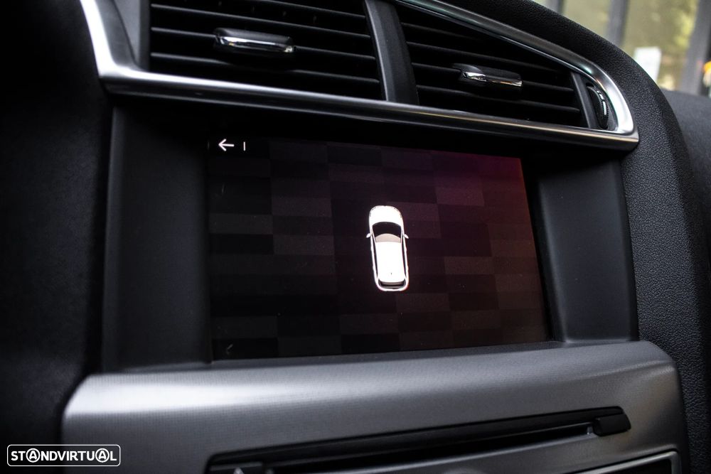 Citroën C4 1.2 PureTech Feel - 36