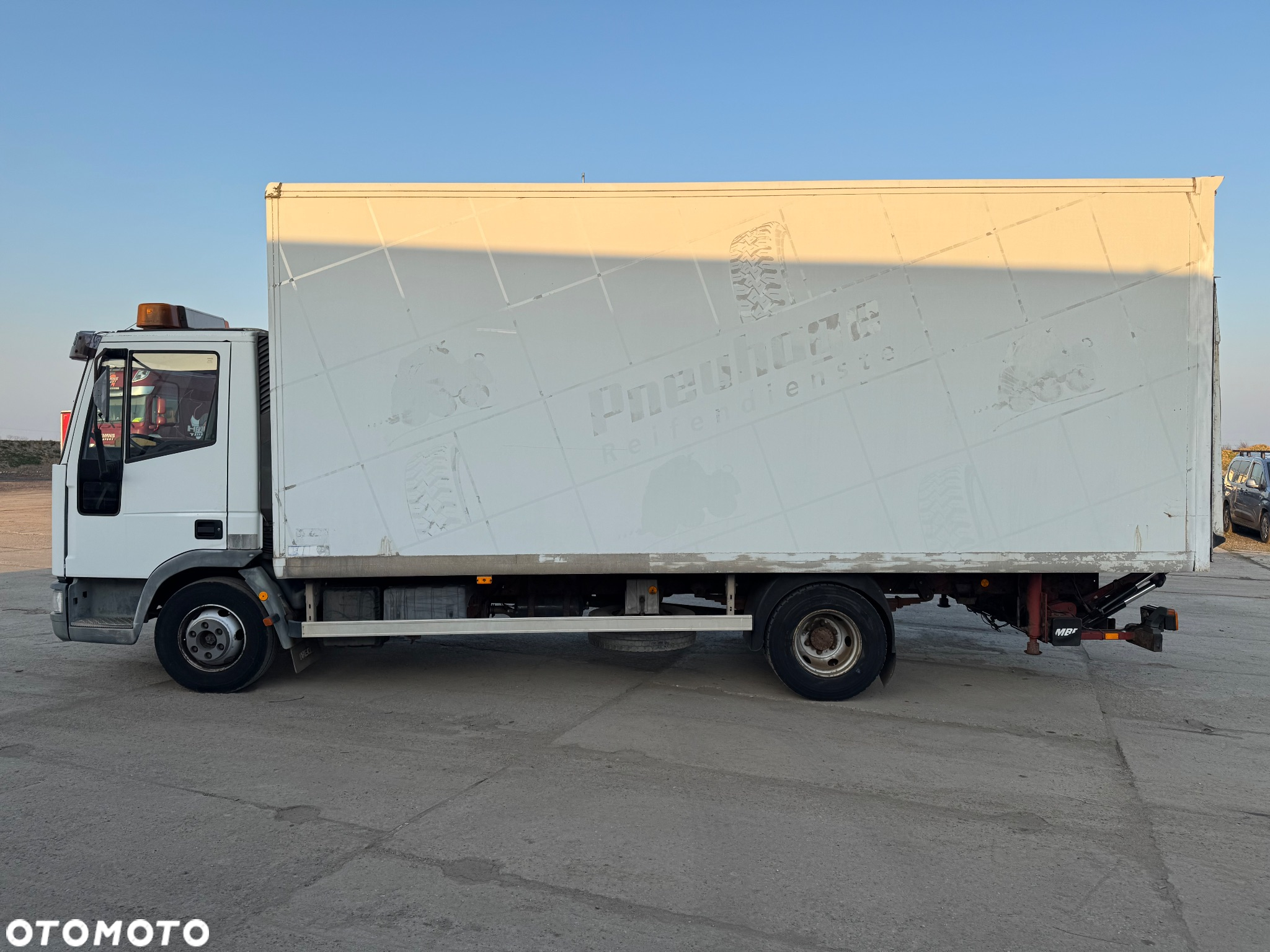 Iveco EUROCARGO ML75E15 - 7