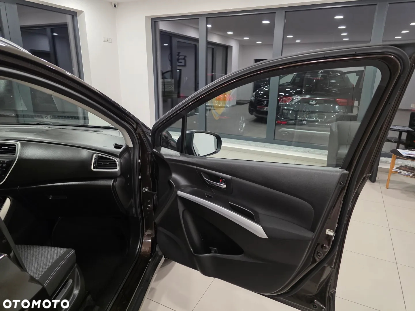 Suzuki SX4 S-Cross 1.6 XLED - 22
