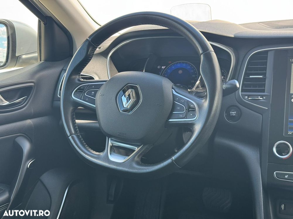Renault Megane BLUE dCi EDC Intens - 15