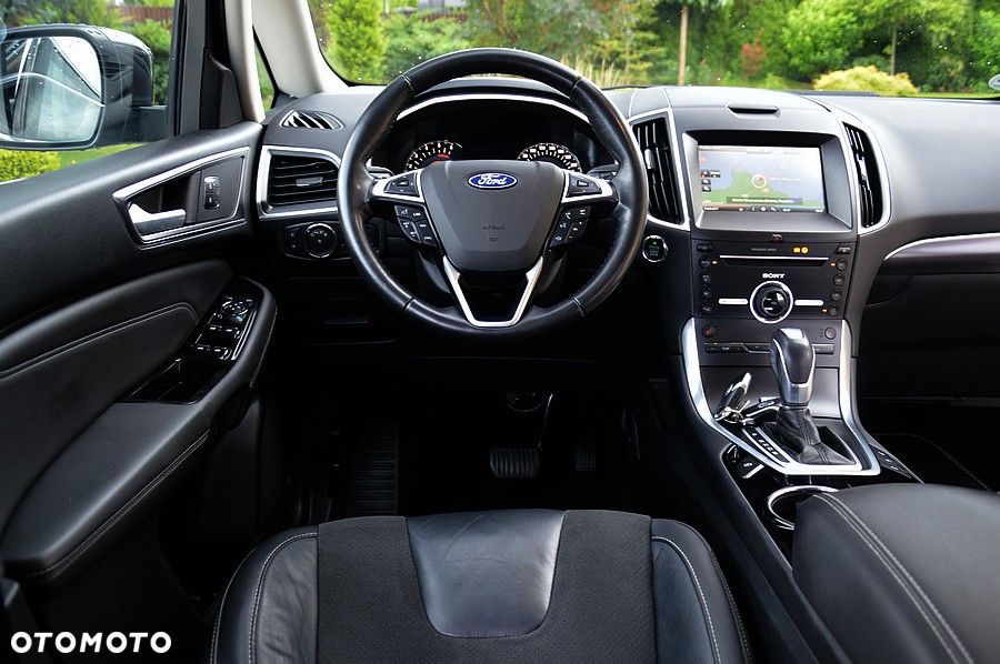 Ford S-Max 2.0 TDCi Titanium PowerShift - 32