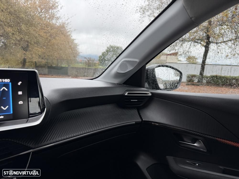 Peugeot 208 1.2 PureTech Active Pack - 22