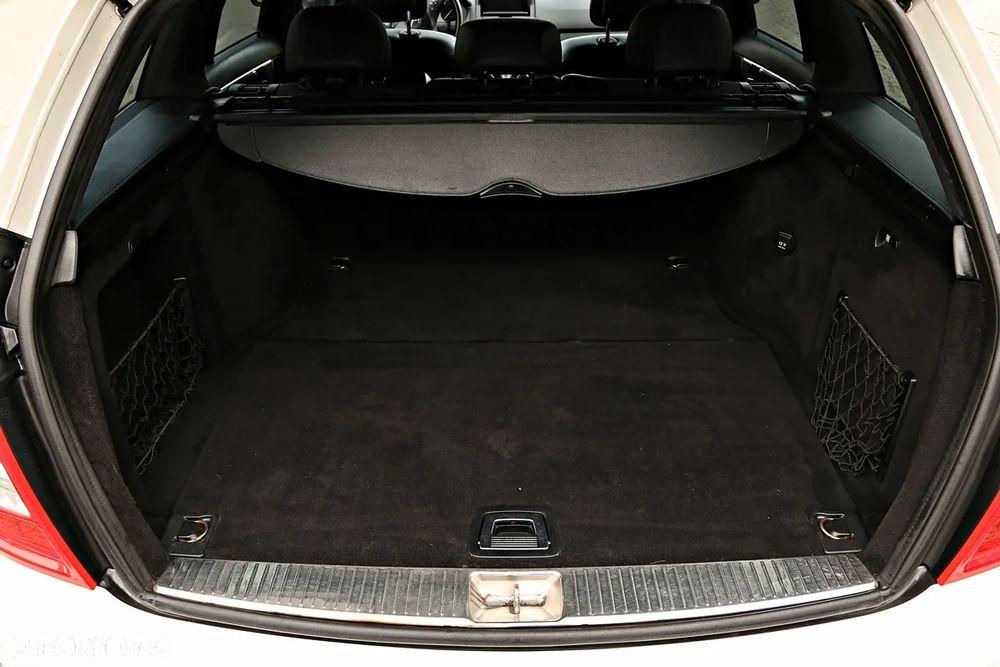 Mercedes-Benz Klasa C 220 CDI DPF Automatik Avantgarde - 26
