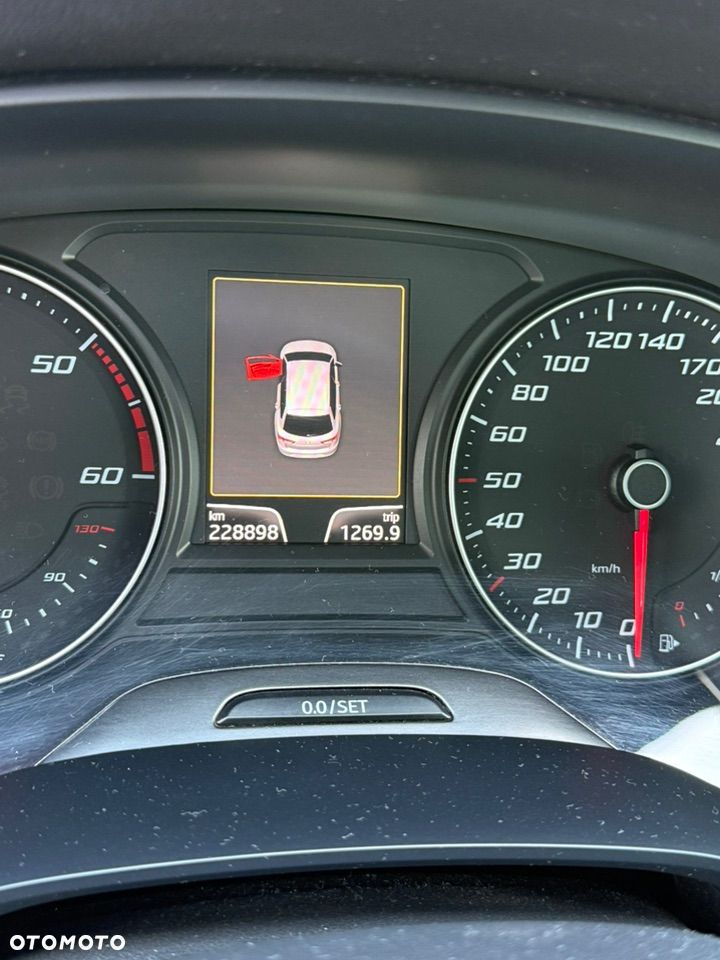 Seat Leon 2.0 TDI FR S&S DSG - 17