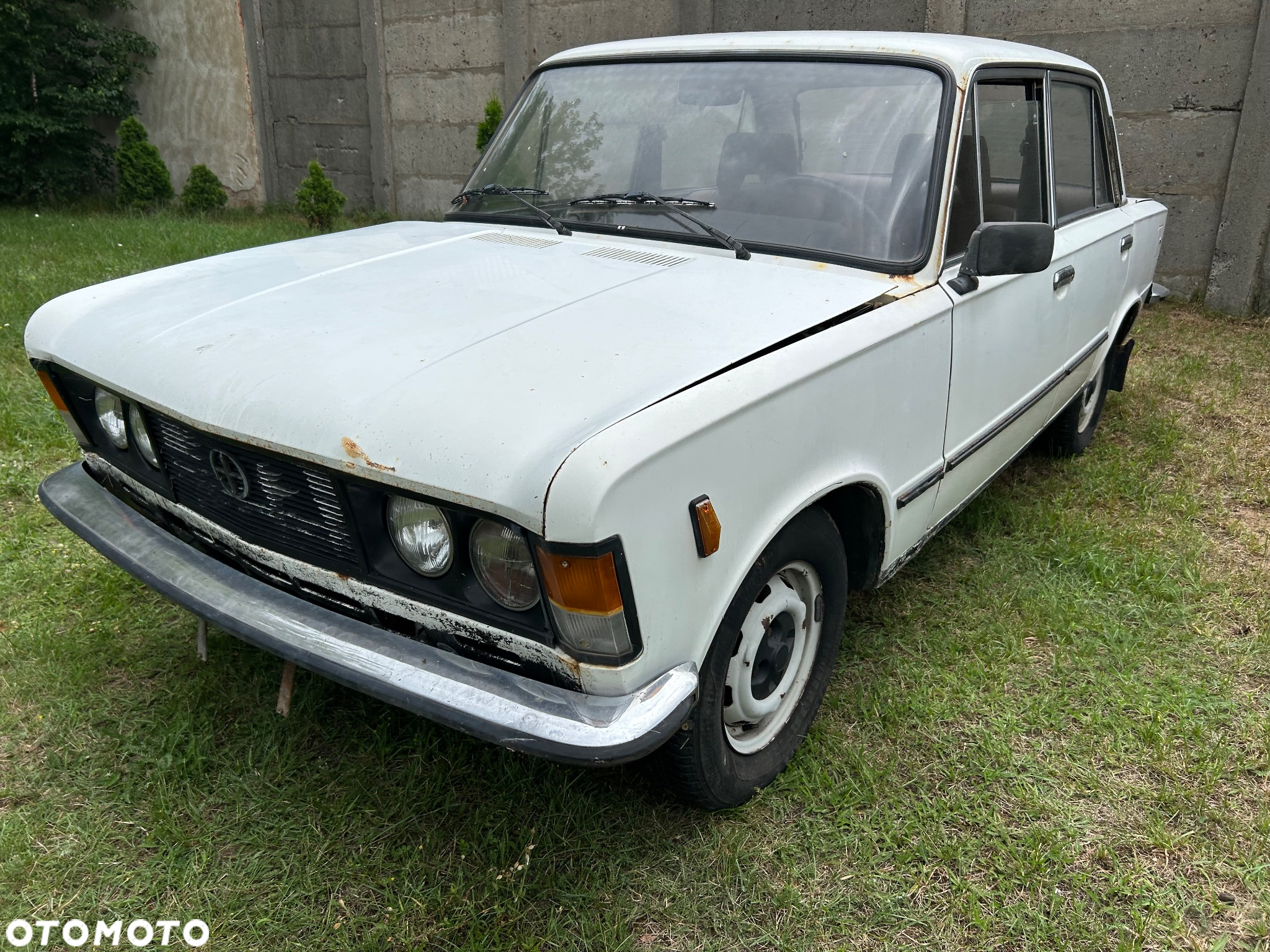 Fiat 125p - 14