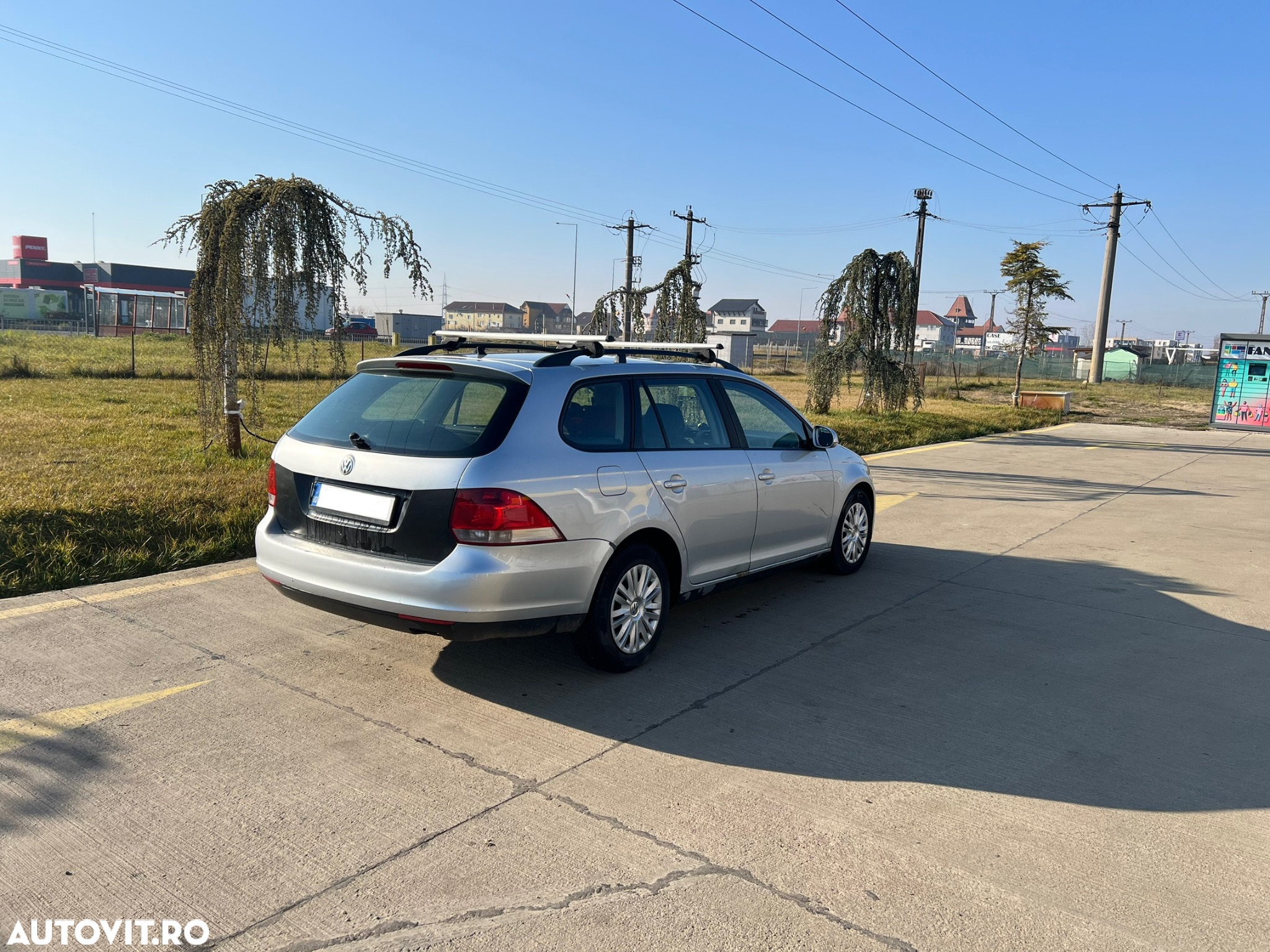 Volkswagen Golf 1.9 TDI Comfortline - 4