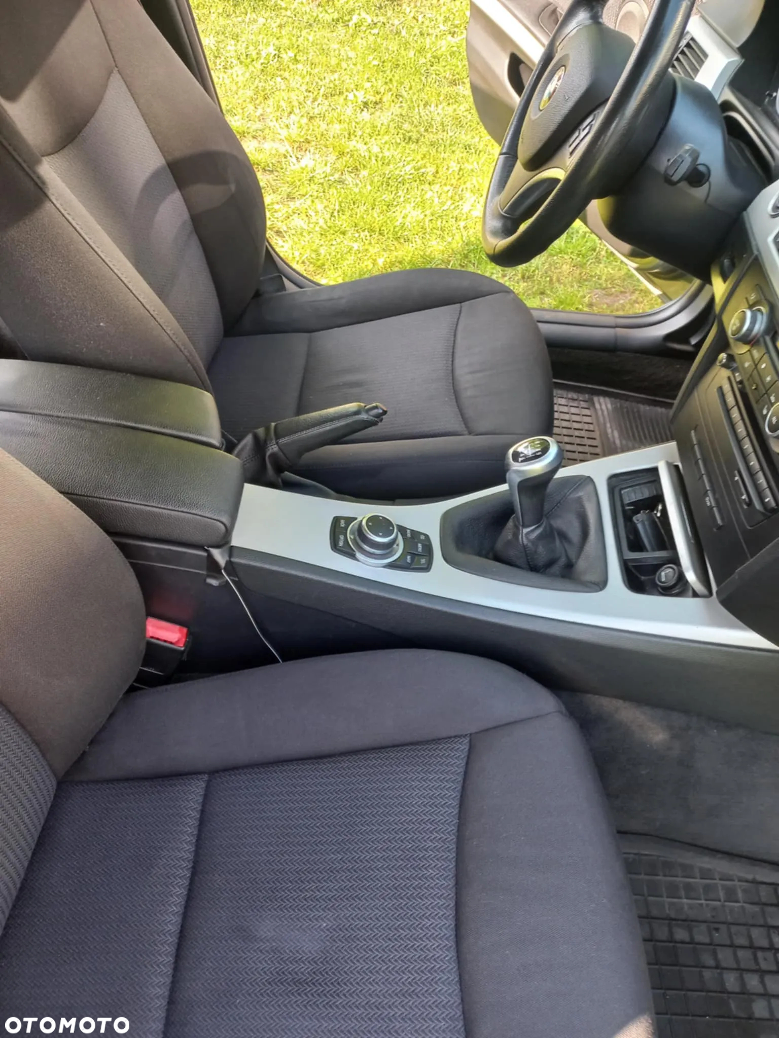 BMW Seria 3 318d - 6