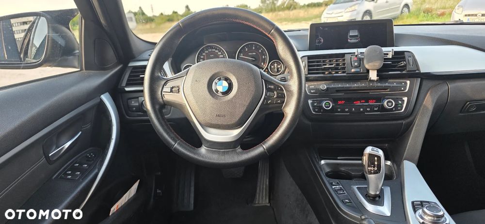 BMW Seria 3 - 10