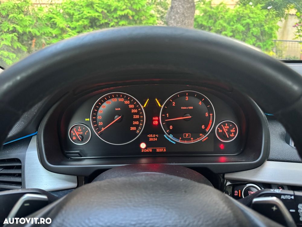 BMW X5 xDrive30d - 22