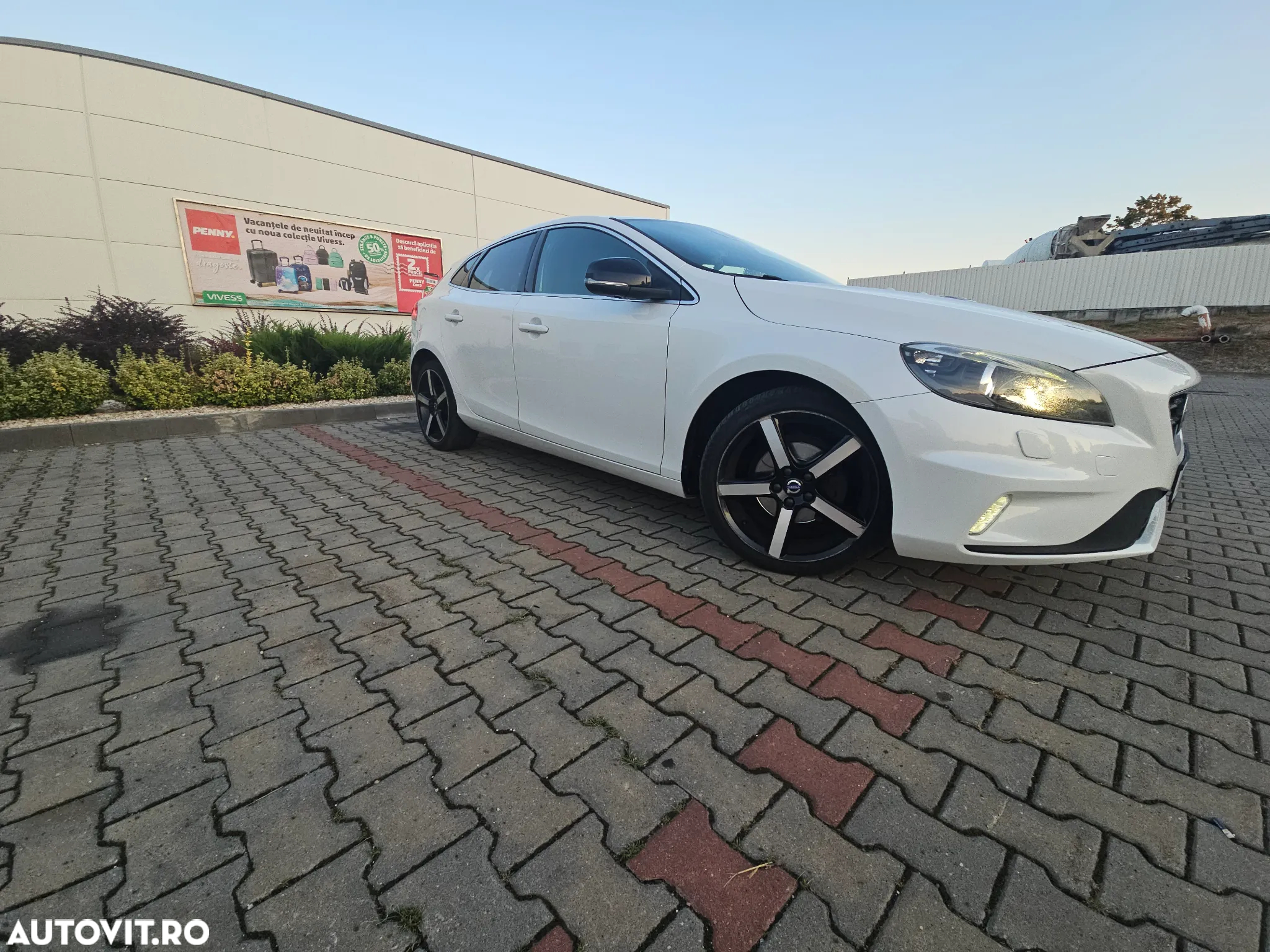 Volvo V40 D2 RDesign - 15