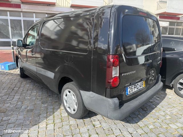 Peugeot BERLINGO 1.6 HDI 3L LONGA (90CV) - 2