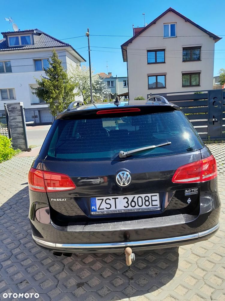 Volkswagen Passat 2.0 TDI BlueMotion Technology Comfortline - 5