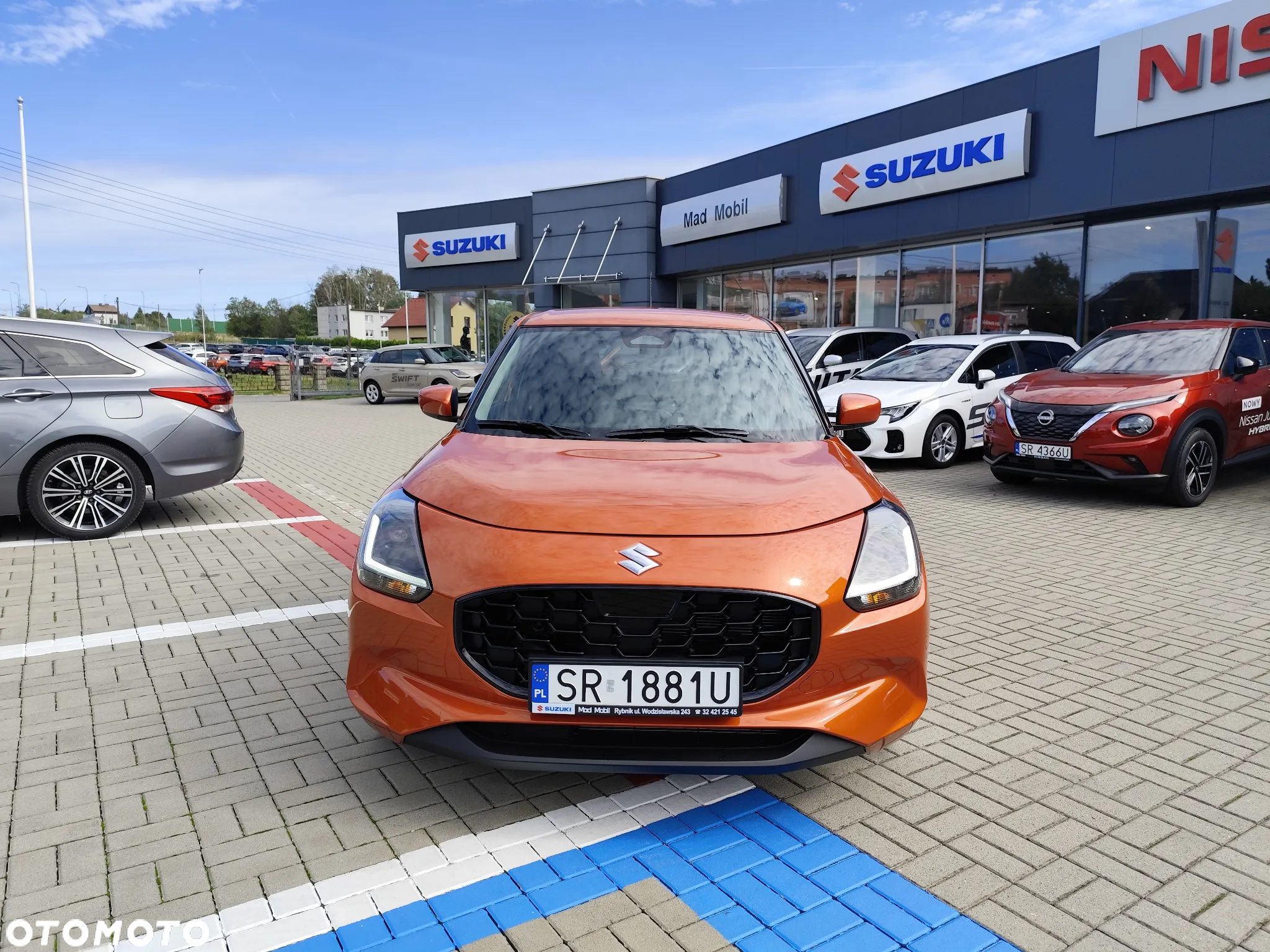 Suzuki Swift 1.2 Dualjet SHVS Premium Plus CVT - 4