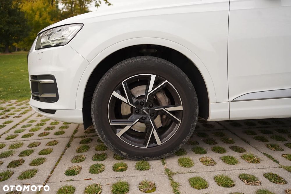Audi Q7 3.0 TDI ultra Quattro Tiptr - 11