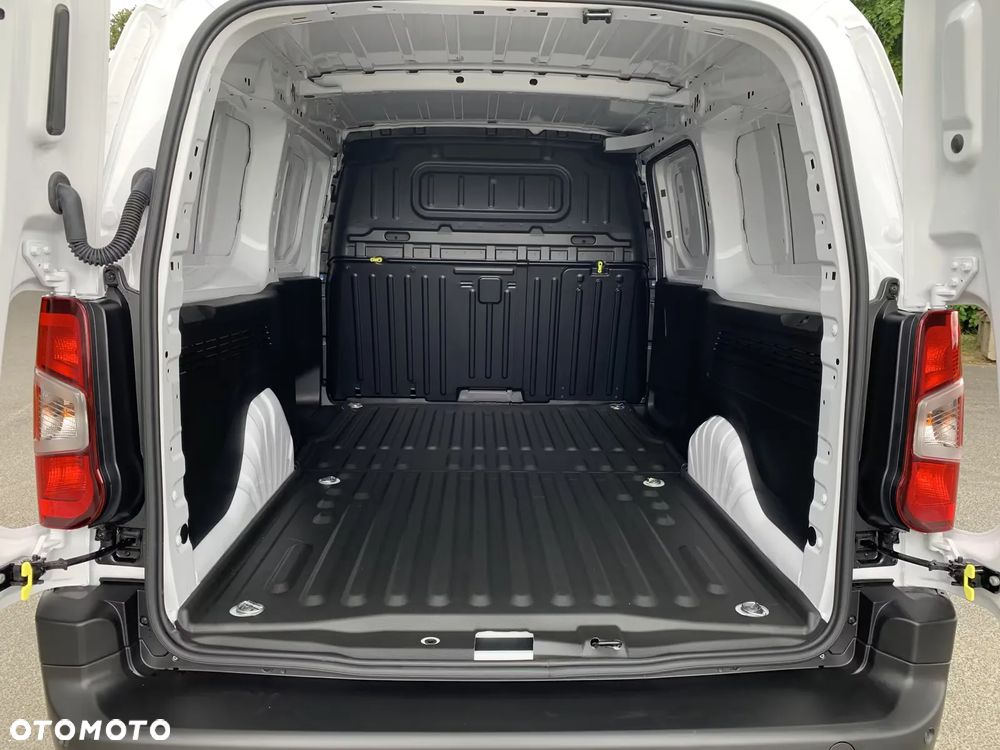 Fiat Doblo Van XL 100KM Seria 4 - 13