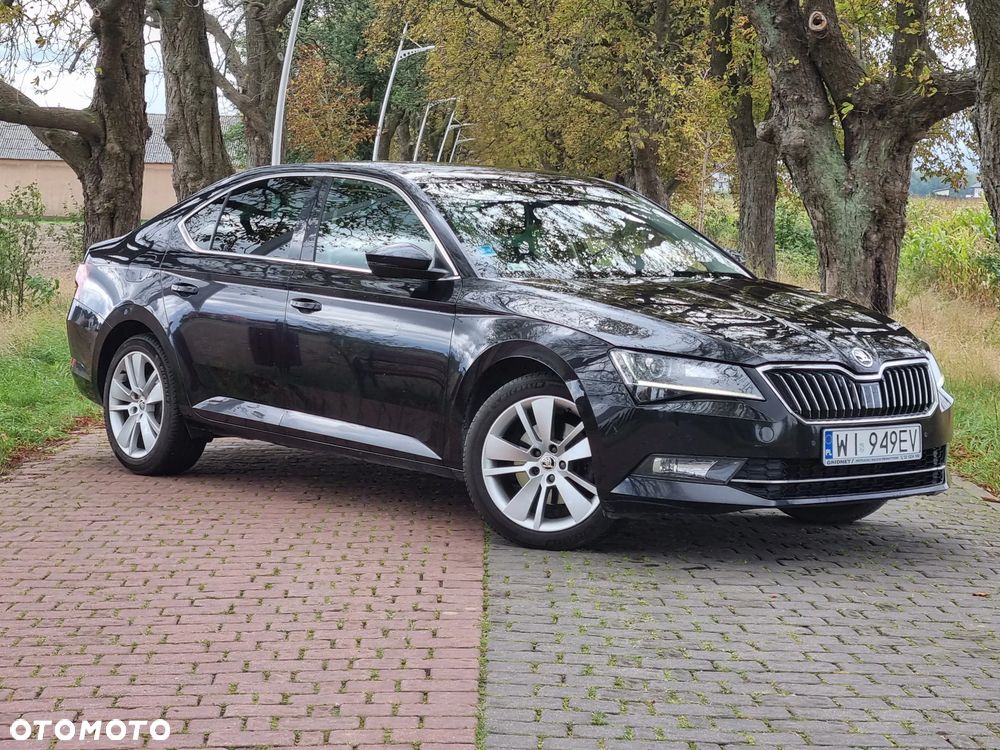 Skoda Superb 2.0 TSI Style DSG - 2